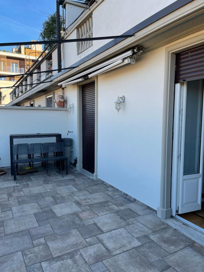 Lacaralele1 Mailand Exterior foto